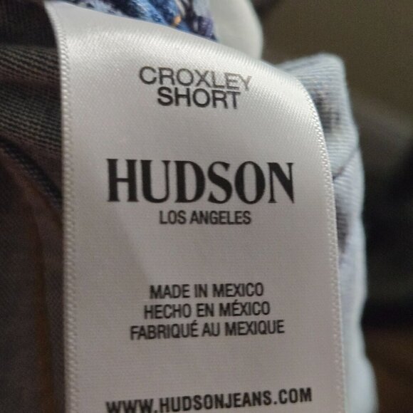 Hudson NWT Croxley Mid Thigh Short Denim Cuff 5 Pockets Stretch Size 29 - Picture 13 of 14